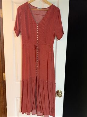 Button-Front Midi Dress with Tie Waist in Rust Dot